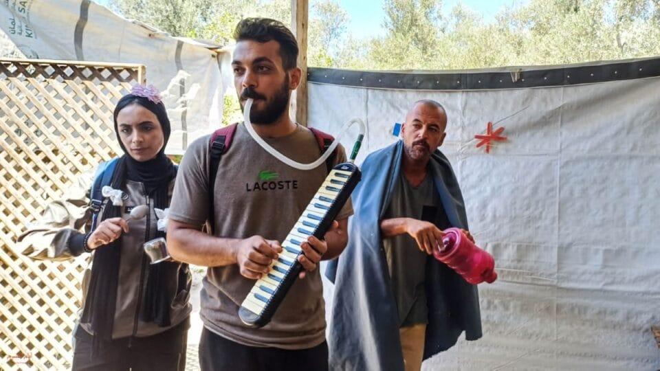 محاولات مسرحية في غزة لاستعادة الفكاهة والحياة