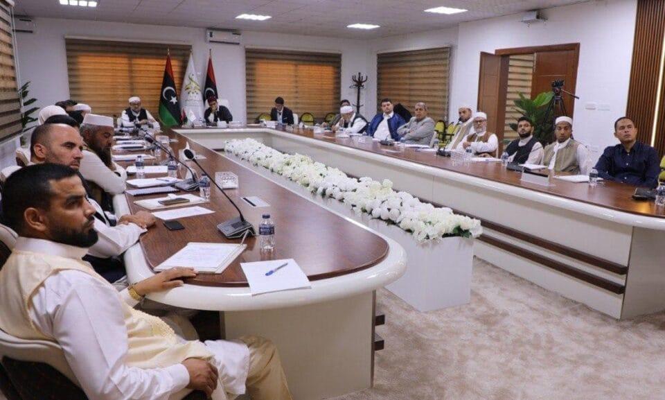 ندوة علمية في مركز شؤون القرآن الكريم توثق تفاسير أربعة من أبرز المفسرين الليبيين