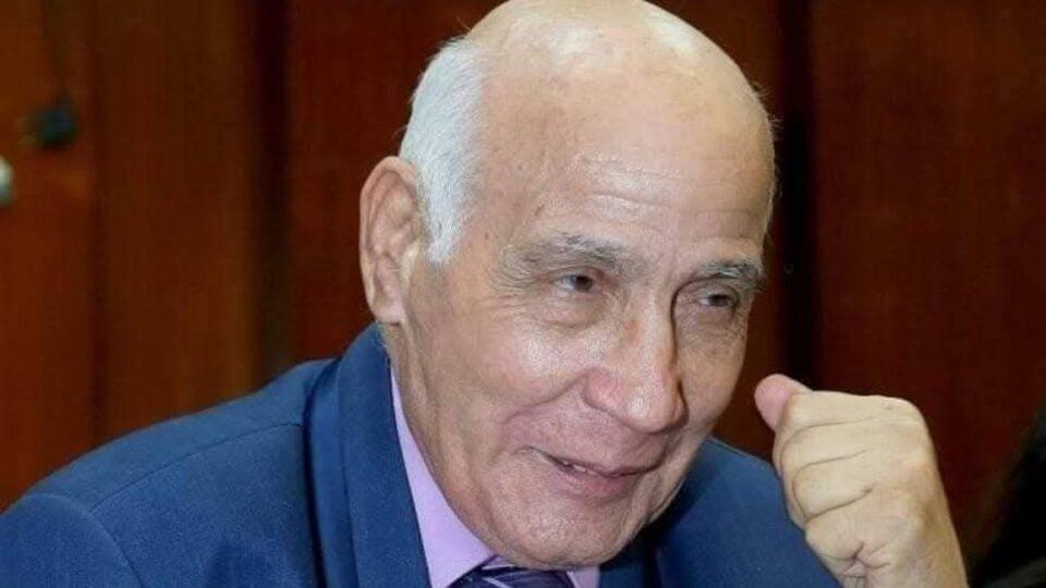 رحيل الشاعر المصري أحمد عنتر مصطفى