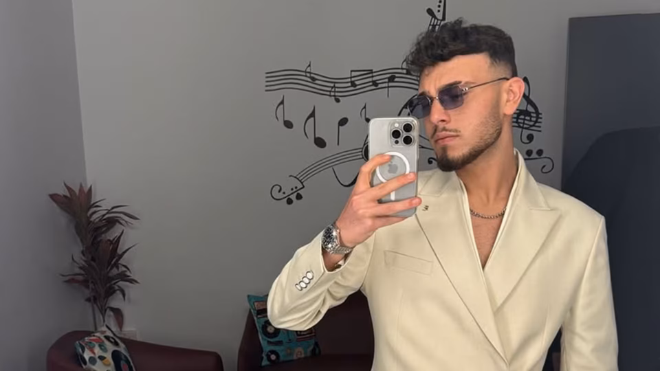 المطرب السوري الشامي