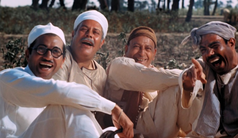 لقطة من النسخة المرممة لفيلم الأرض للفنان محمود المليجي بتقنية 4K